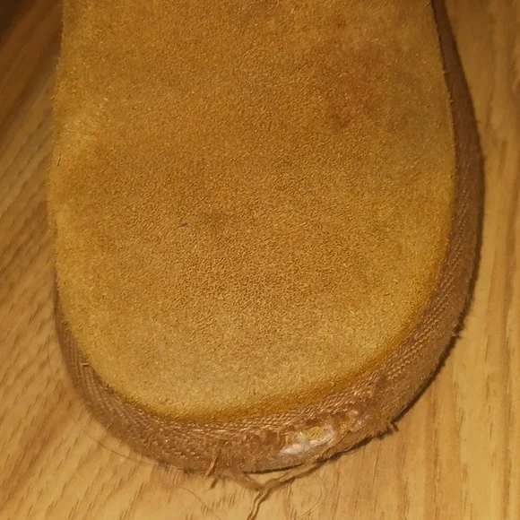 Koolaburra By UGGSTan Suede Boots - Picture 5 of 7